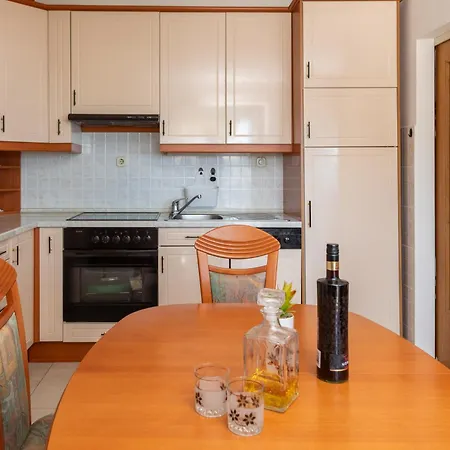 Apartment Adria Philipe *