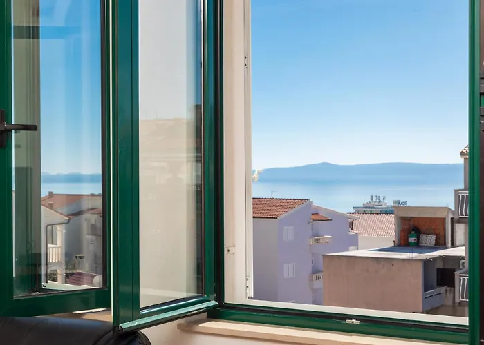 Adria Philipe شقة